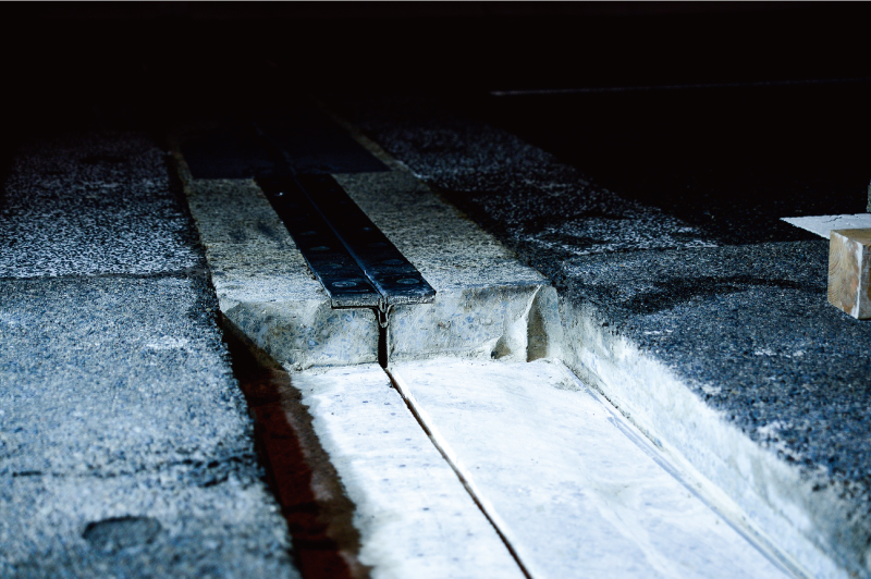 伸縮継手撤去工